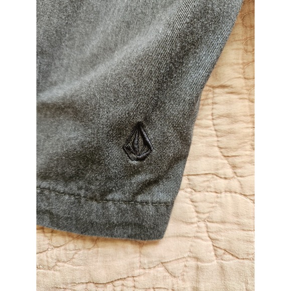 Volcom Men's Surf Turf Dark Gray Chino, Board Shorts, Size XL - Picture 5 of 6